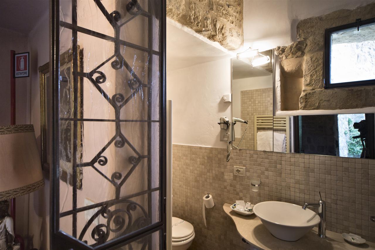Hotel Castello Di Vigoleno Экстерьер фото