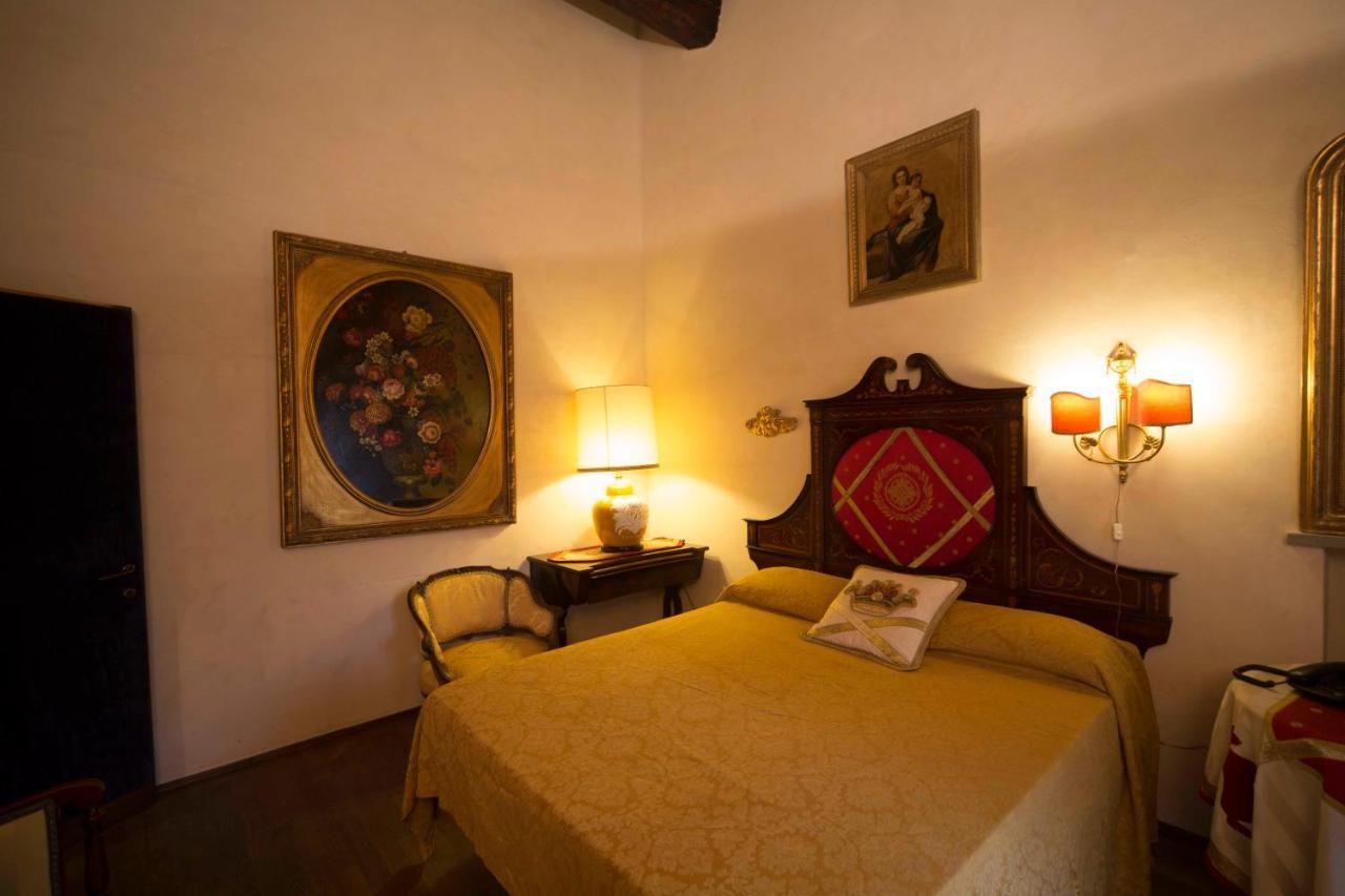 Hotel Castello Di Vigoleno Экстерьер фото